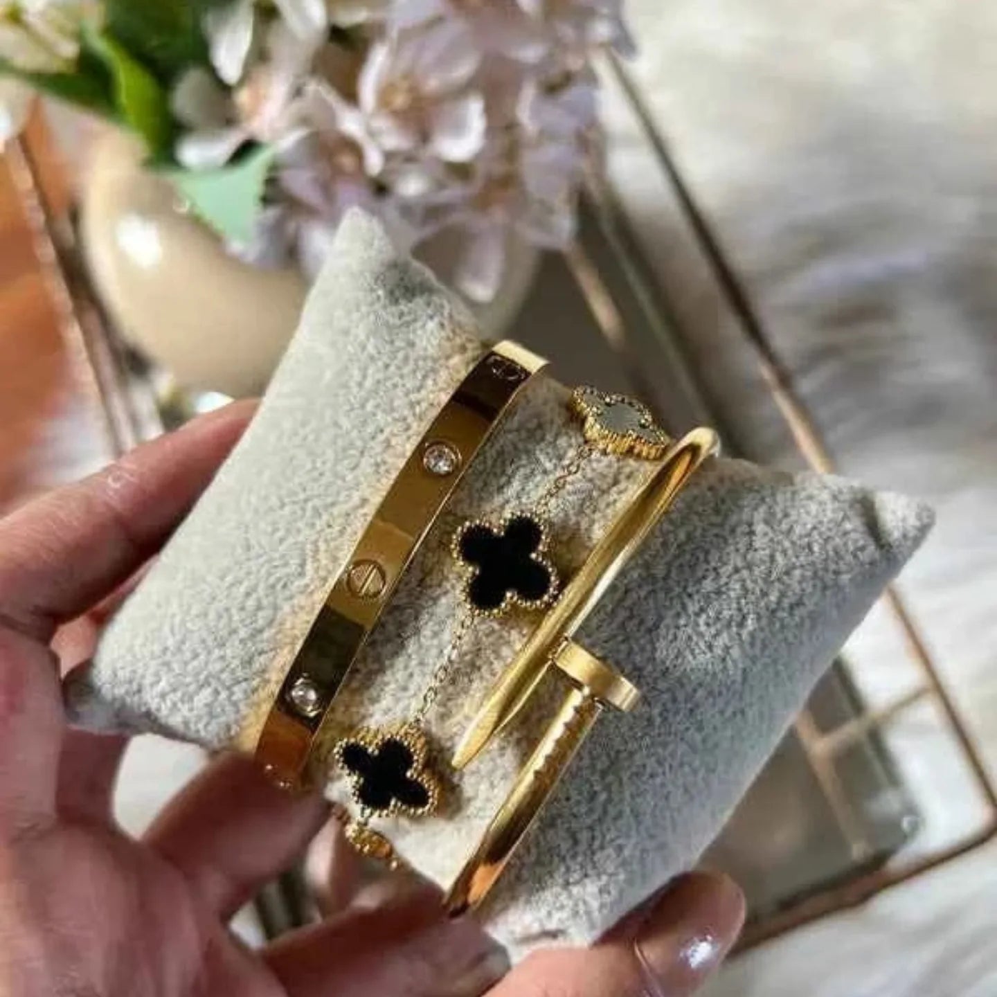 NEIL+CARTIER+CLOVER COMBO OF 3