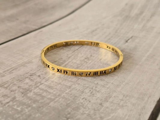 Numerals with zarcon handcuff