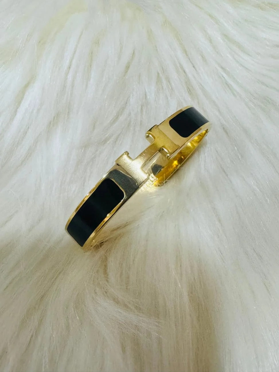 Hermes fashion handcuff