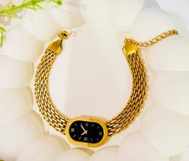 WATCH STYLE MESH BRACELET