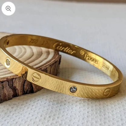 THE CARTIER LOVE BRACELET