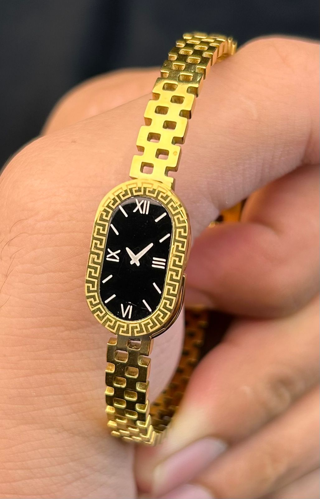 WATCH STYLE HANDCUFF