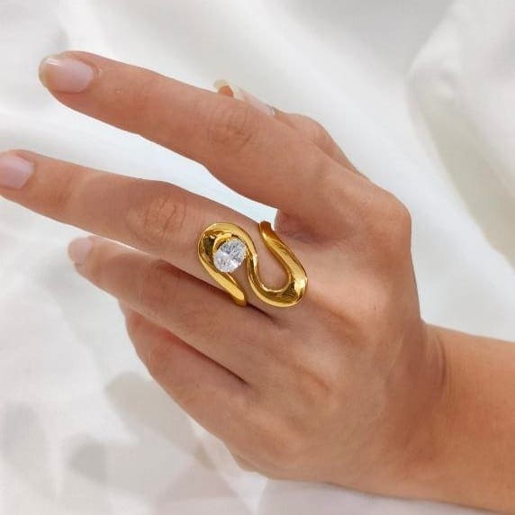 Waveform rheinstone Ring