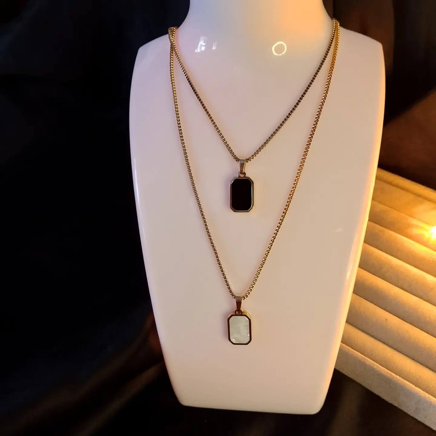 Double sided pendant white and black 